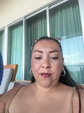 Snapshot of sweett-mary chatting on June 1, 2026, 6:07 pm sweett-mary online show from June 1, 2026, 6:07 pm
