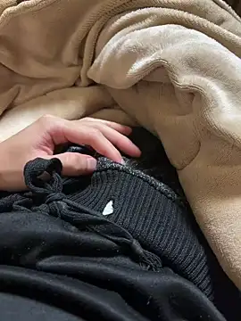 rrrrrriyyffhyeeee online show from February 8, 2026, 9:29 am