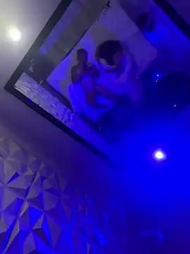 Helo3999 online show from November 15, 2025, 9:02 am