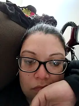 Snapshot of Jazzythorn88 chatting on July 19, 2026, 12:02 pm Jazzythorn88 online show from July 19, 2026, 12:02 pm
