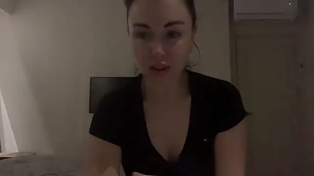 Gilin1 online show from February 11, 2026, 7:58 pm