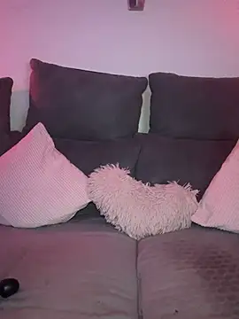 shortybig official online show from April 11, 2026, 2:41 am