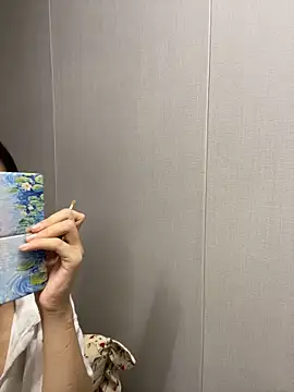 haiyan125216 online show from September 10, 2025, 9:30 am