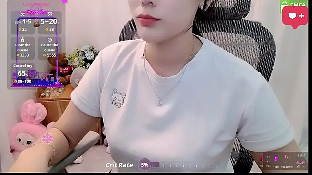 HanaYourlove online show from May 28, 2026, 1:28 pm