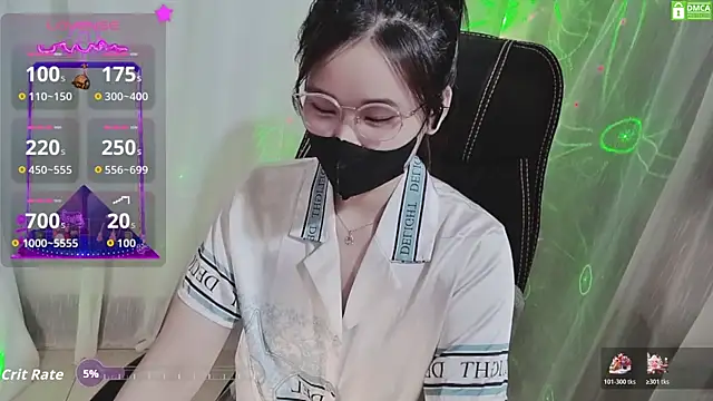 Snapshot of HanaYourlove chatting on November 29, 2025, 2:39 pm HanaYourlove online show from November 29, 2025, 2:39 pm