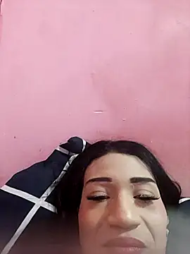 Snapshot of Kellye_hotTs chatting on October 24, 2025, 5:17 am Kellye hotTs online show from October 24, 2025, 5:17 am