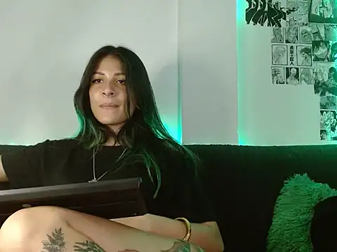 Chloe paytone online show from October 5, 2025, 1:18 am