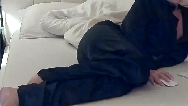 Snapshot of simonacavali chatting on February 14, 2026, 11:49 pm simonacavali online show from February 14, 2026, 11:49 pm