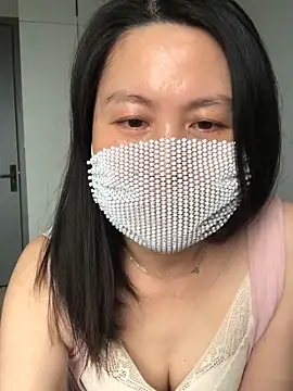 Snapshot of chengcheng12 chatting on February 10, 2026, 5:28 am chengcheng12 online show from February 10, 2026, 5:28 am