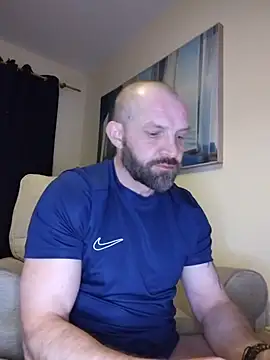 Andrewjames8391 online show from February 11, 2026, 9:03 pm