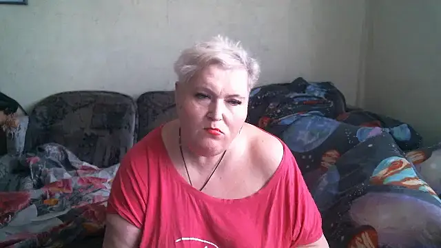 Snapshot of Lana555 chatting on June 20, 2026, 10:42 am Lana555 online show from June 20, 2026, 10:42 am