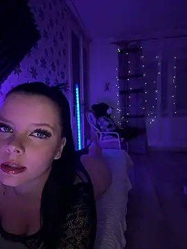 Mihadttraf online show from February 4, 2026, 8:37 pm