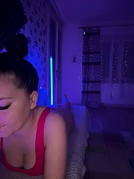 Mihadttraf online show from February 12, 2026, 3:06 am