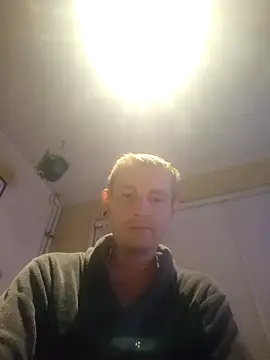 piercingpik online show from March 23, 2026, 9:03 pm