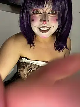Lucy YupiSweet online show from June 10, 2026, 7:20 am