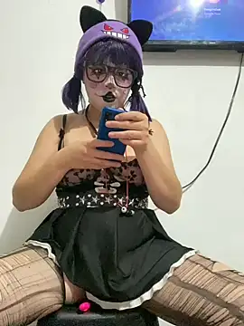 Lucy YupiSweet online show from June 14, 2026, 7:31 am