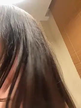 Snapshot of Lady_LauraRose chatting on November 8, 2025, 12:03 am Lady LauraRose online show from November 8, 2025, 12:03 am