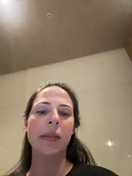 Snapshot of Lady_LauraRose chatting on January 14, 2026, 2:26 am Lady LauraRose online show from January 14, 2026, 2:26 am