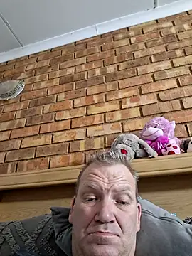 Snapshot of wallacelegend chatting on November 11, 2025, 5:57 am wallacelegend online show from November 11, 2025, 5:57 am