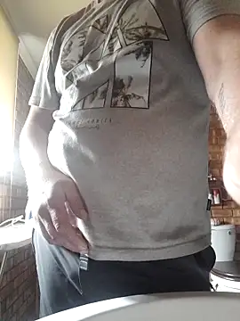 Snapshot of wallacelegend chatting on November 4, 2025, 1:48 pm wallacelegend online show from November 4, 2025, 1:48 pm