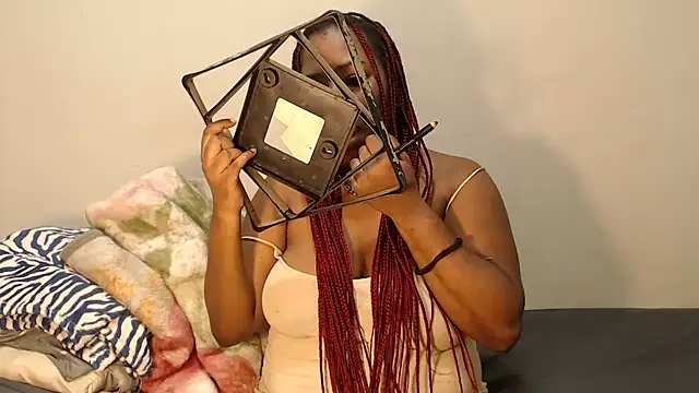 Snapshot of SexyEbonyy_ chatting on April 29, 2026, 6:25 pm SexyEbonyy online show from April 29, 2026, 6:25 pm