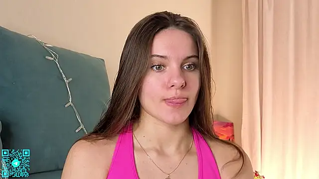 chloemilka online show from November 10, 2025, 5:29 pm