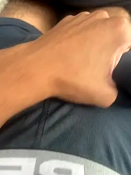 Coloureddickforyou online show from November 5, 2025, 11:13 am