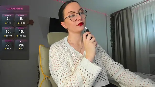 wwow meow online show from December 16, 2025, 10:52 am