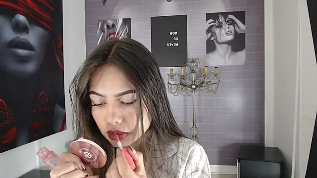 aleesha cameron02 online show from November 13, 2025, 12:09 pm