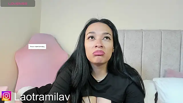 juliettaa 1 online show from April 24, 2026, 2:02 am