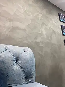 megvibes online show from December 18, 2025, 9:29 pm