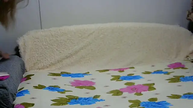 JessFoxxx online show from September 20, 2025, 2:38 am