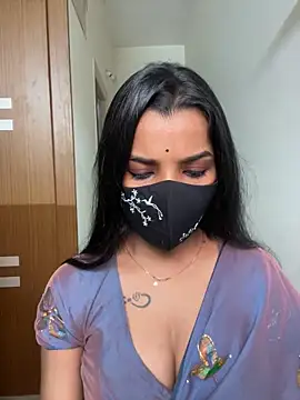 its ur flora online show from April 15, 2026, 9:04 pm