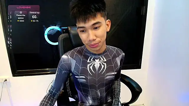 Ur pinoyhotbrix online show from October 31, 2025, 7:10 pm