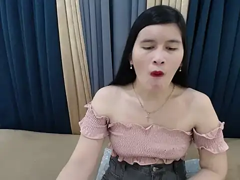 Snapshot of pinay_amaliax chatting on October 12, 2025, 11:33 am pinay amaliax online show from October 12, 2025, 11:33 am