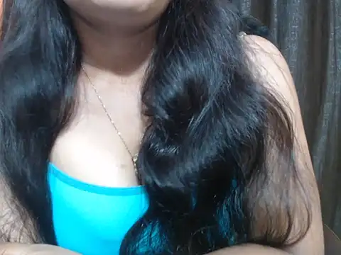 Snapshot of Forever_Love2025 chatting on July 16, 2026, 5:37 am Forever Love2025 online show from July 16, 2026, 5:37 am