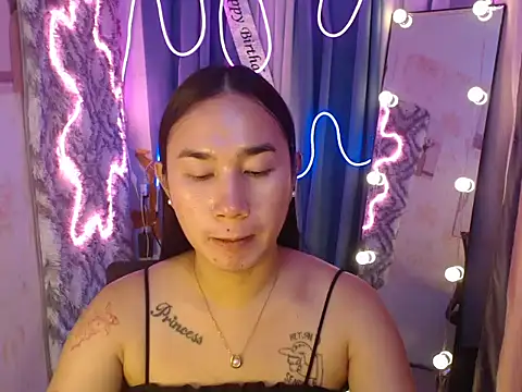 Snapshot of in_yourdreamstarxx chatting on December 3, 2025, 8:08 pm in yourdreamstarxx online show from December 3, 2025, 8:08 pm