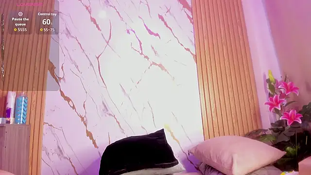 Snapshot of Eva_Johnss chatting on December 4, 2025, 12:48 pm Eva Johnss online show from December 4, 2025, 12:48 pm