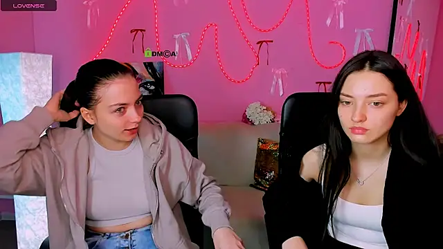 Snapshot of miki-niki chatting on March 24, 2026, 6:46 am miki-niki online show from March 24, 2026, 6:46 am