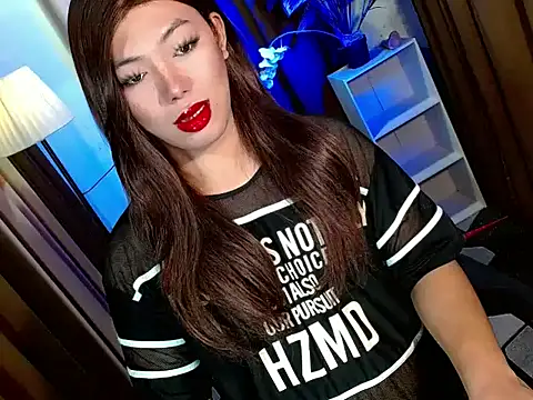 bigfattycocksonya27 online show from November 23, 2025, 9:08 am