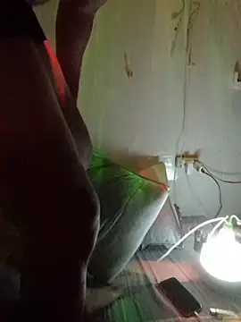 ducpham6565 online show from November 3, 2025, 7:39 pm