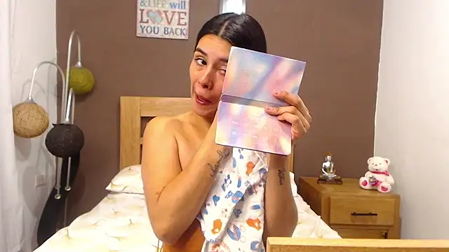 Snapshot of ValeSantoDomingo chatting on January 16, 2026, 9:19 pm ValeSantoDomingo online show from January 16, 2026, 9:19 pm