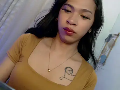 Annaloula online show from April 10, 2026, 10:22 am