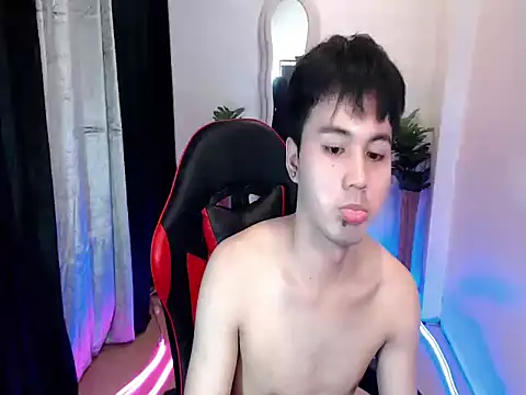 Snapshot of urasiantwink69 chatting on September 28, 2025, 3:41 pm urasiantwink69 online show from September 28, 2025, 3:41 pm