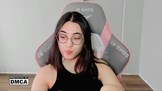 MeilideQian1 online show from February 5, 2026, 6:20 am