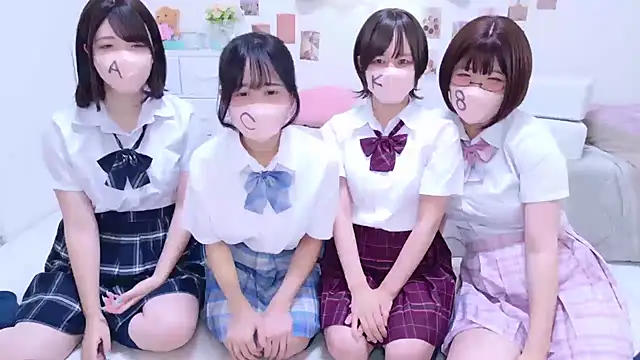 Anzu xx online show from September 22, 2025, 4:51 am