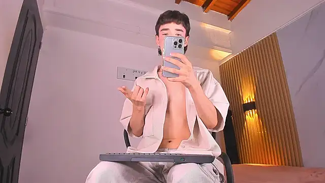 austin rouse online show from December 2, 2025, 8:10 pm