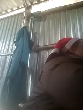 Snapshot of jienrrr chatting on February 1, 2026, 2:21 am jienrrr online show from February 1, 2026, 2:21 am