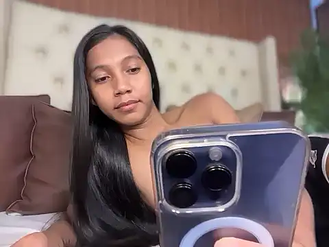 Snapshot of paulovesu chatting on February 24, 2026, 1:12 pm paulovesu online show from February 24, 2026, 1:12 pm