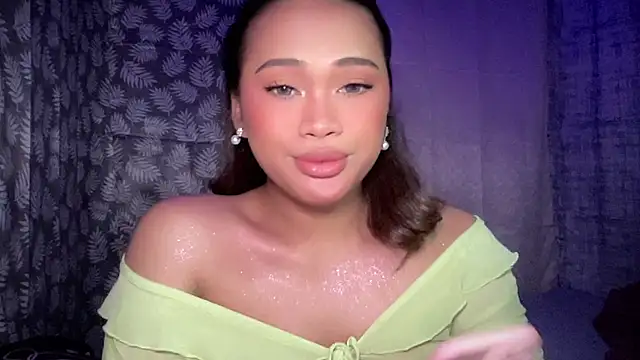 Snapshot of Exotic_alyssa69 chatting on June 29, 2026, 4:17 pm Exotic alyssa69 online show from June 29, 2026, 4:17 pm